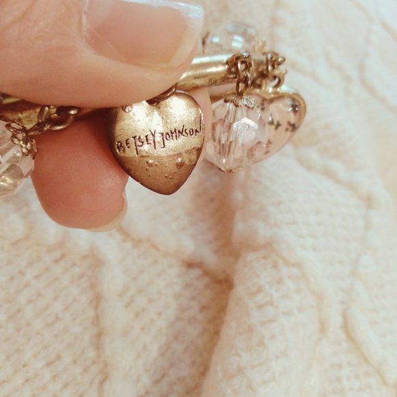 Vintage Betsey Johnson Charm Bracelet - Picture 5 of 6